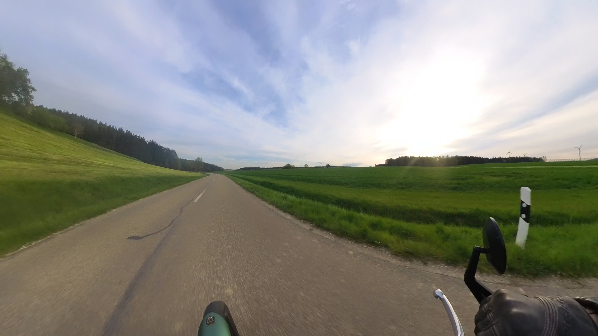 VID 20240414 182940 00 001 2024 04 14 22 05 30 screenshot