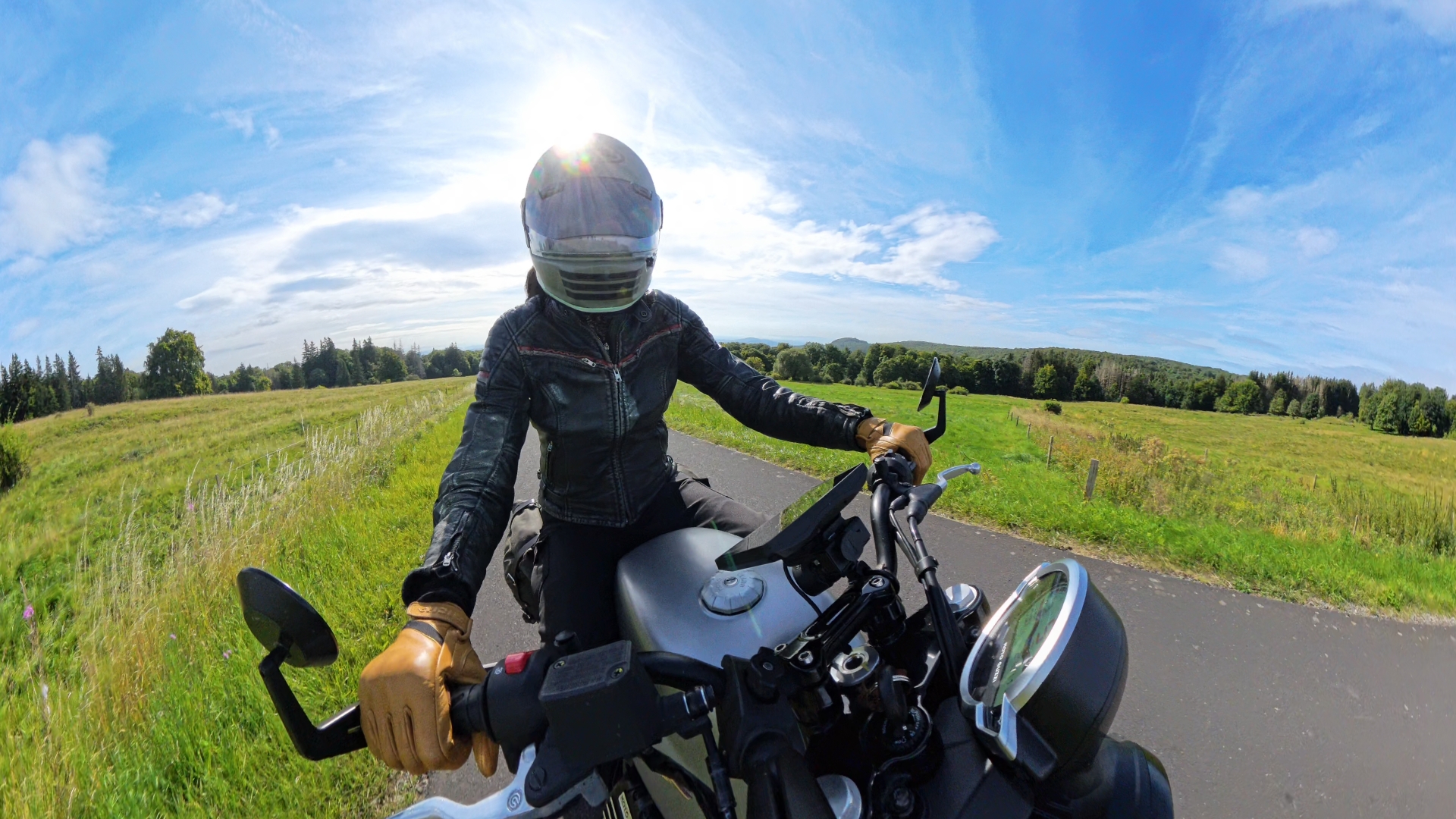 VID 20240809 090613 00 001 2024 08 09 23 23 45 screenshot